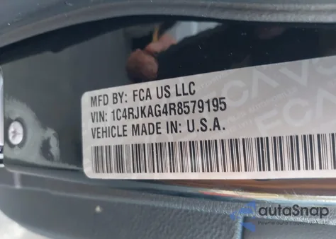 2024 Jeep Grand Cherokee L Altitude X 4X4 from USA, damaged, VIN 1C4RJKAG4R8579195
